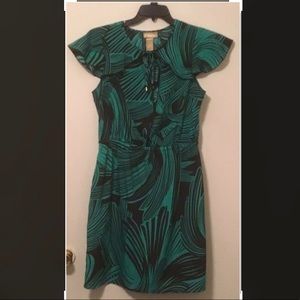 WOMENS GREEN AND BLACK PRINT DRESS
